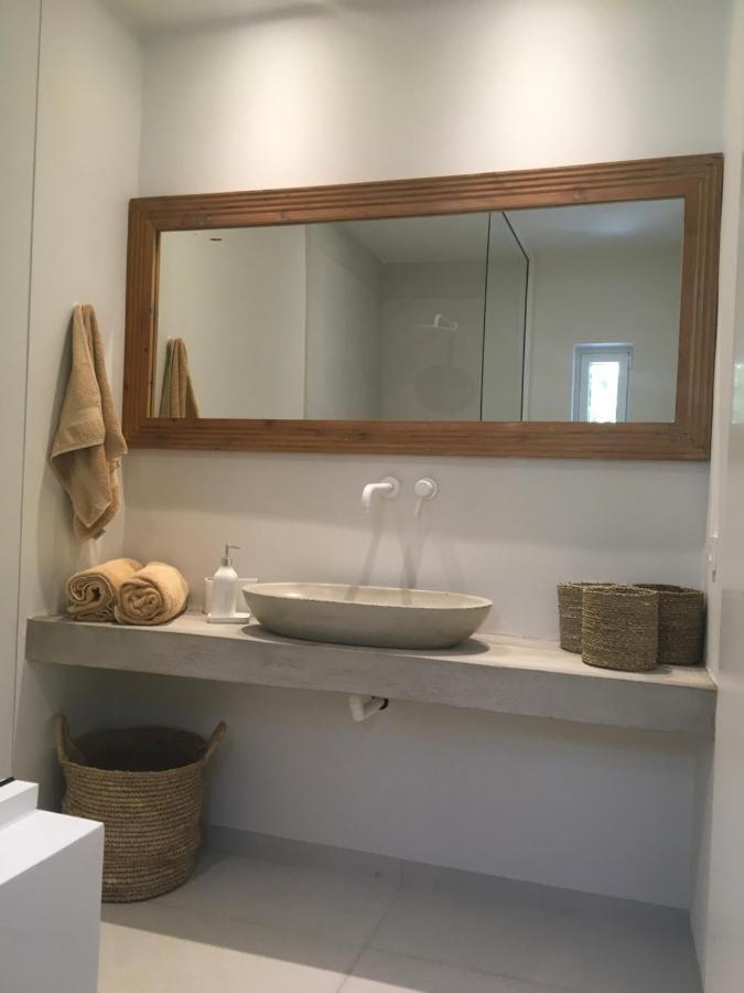 Arion Seaside Suites Paleros エクステリア 写真